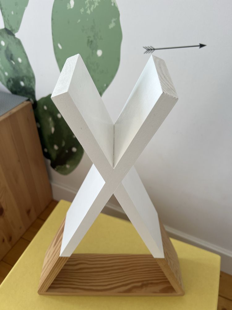 Półka Tipi do pokoju dziecięcego