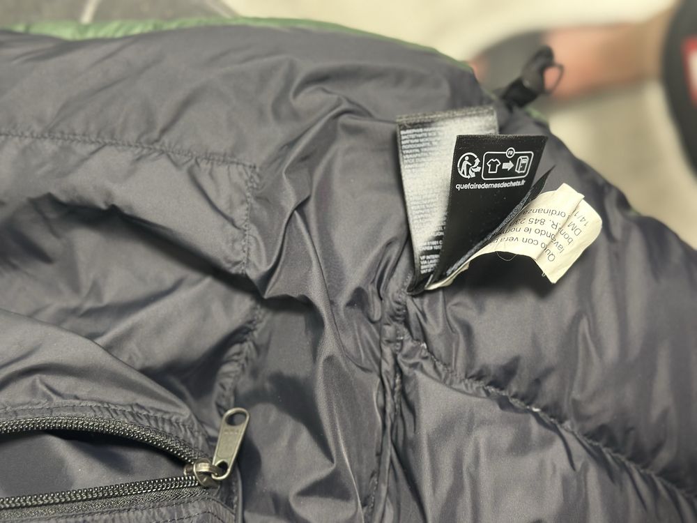 Продам the north face 700