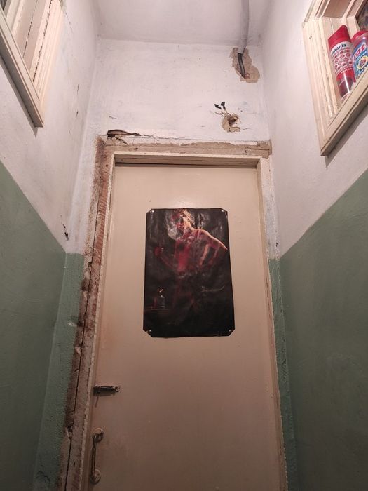 Продам чи обміняю на будматеріали вживані вікна/двері