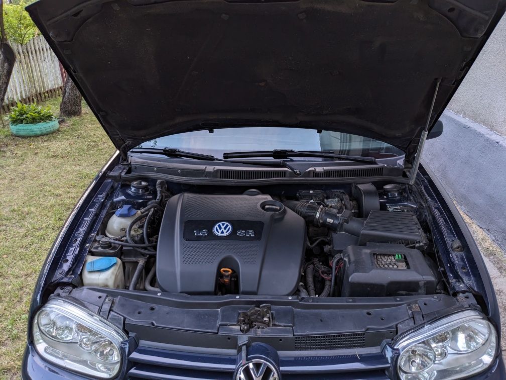 Volkswagen Golf 4