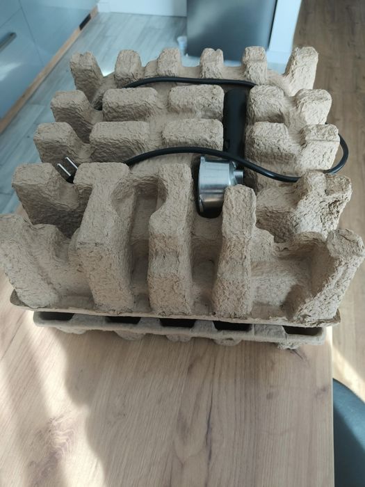 EKSPRES CIŚNIENIOWY kolbowy ze spieniaczem automatycznym  MultiCoffe 2