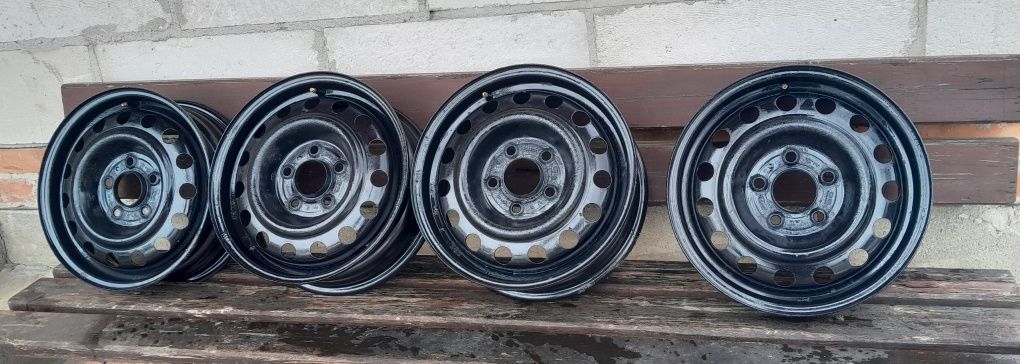 Felgi 4x kia hyundai mazda nissan 15 stalowe vw opel felga koło