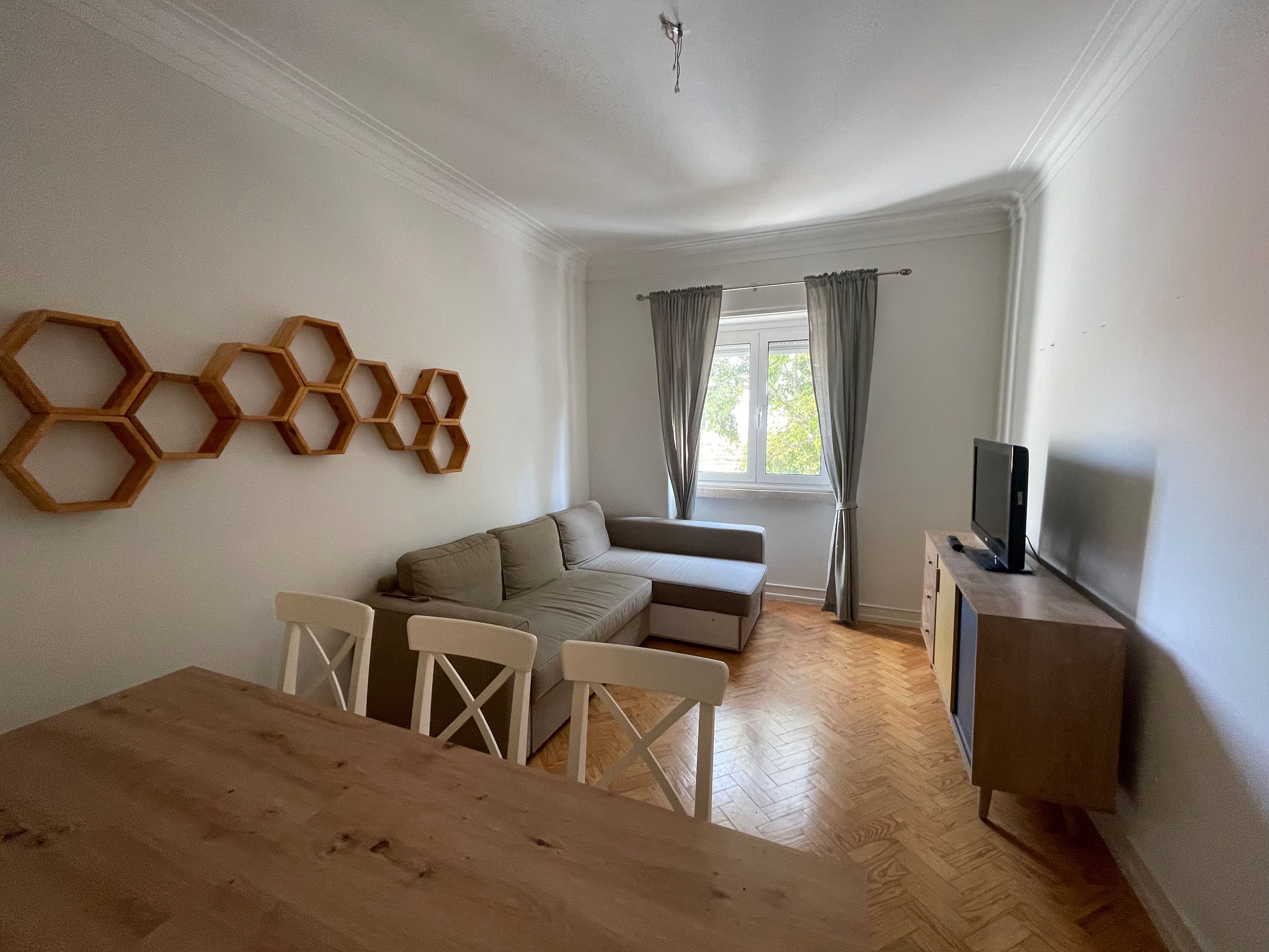 Apartamento T3 em Benfica