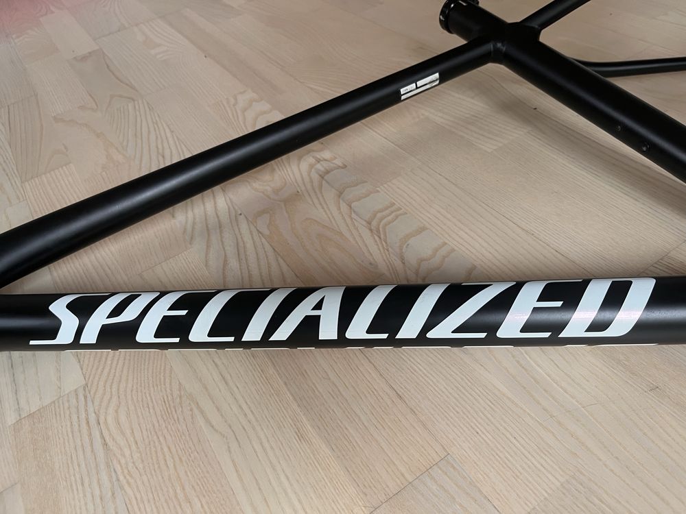 Rama roweru MTB Specialized Chisel L alu Spec xc lekki rower górski