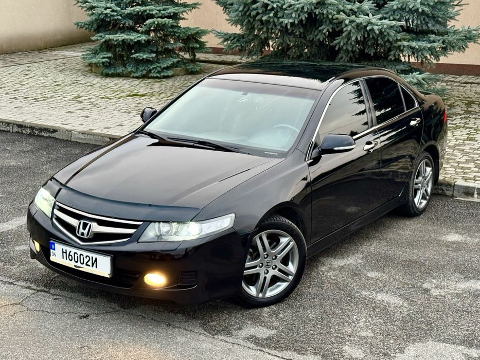 Honda Accord 2008 року 2 л бензин/автомат