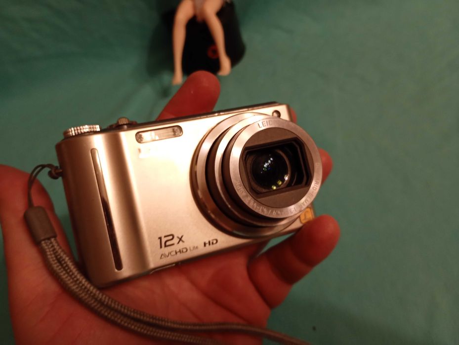 Panasonic Lumix DMC-TZ7. Bardzo ładny aparacik z drobną niedogodnością