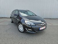 Opel Astra 1.4 turbo , 143 tys km  , Szwajcaria