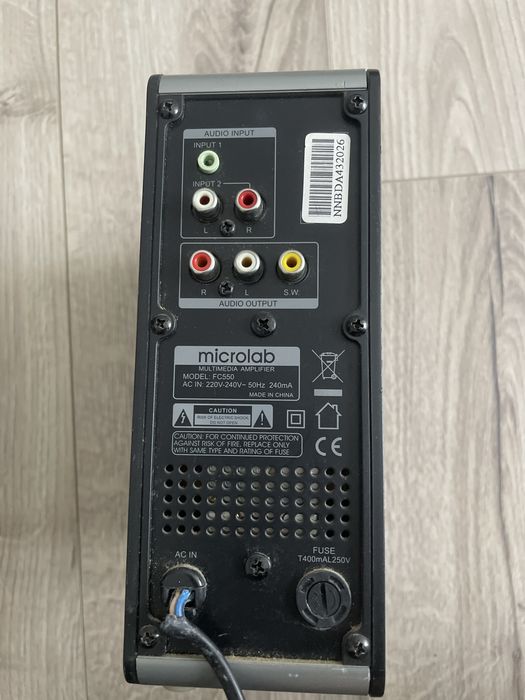 Підсилювач , усілок  Microlab 550