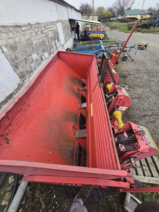 Продам картоплесажалку+ фрезерний окучник