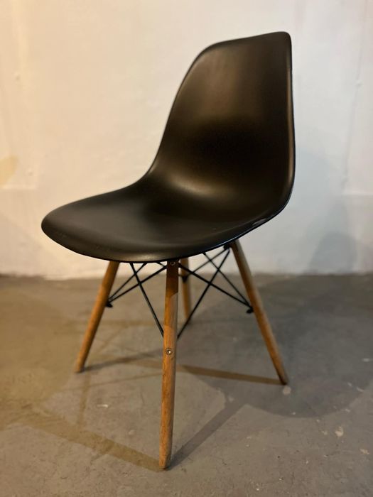 Krzesła Ikea 29szt Czarnych oraz 5 szarych