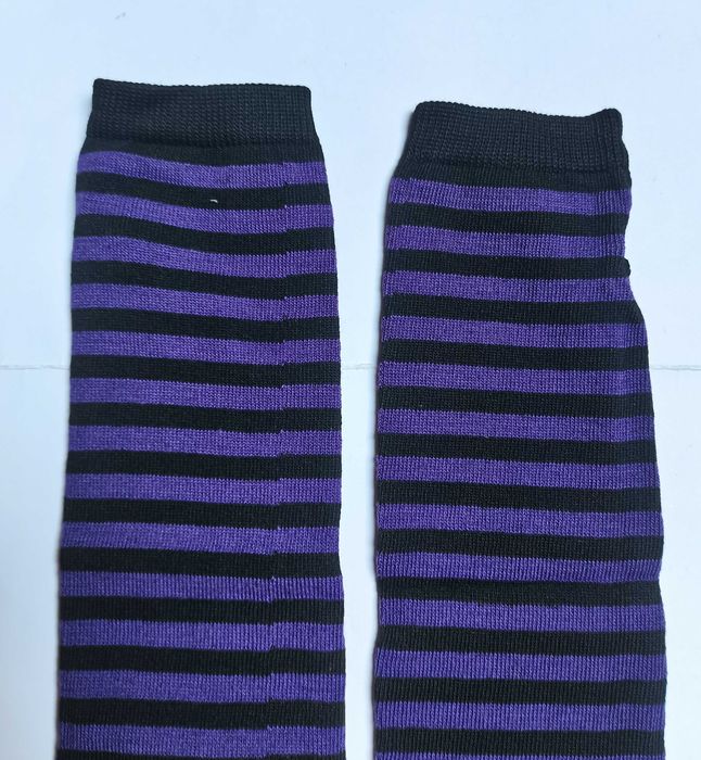 Długie ciepłe rękawiczki bez palców, mitenki - fioletowo-czarne paski