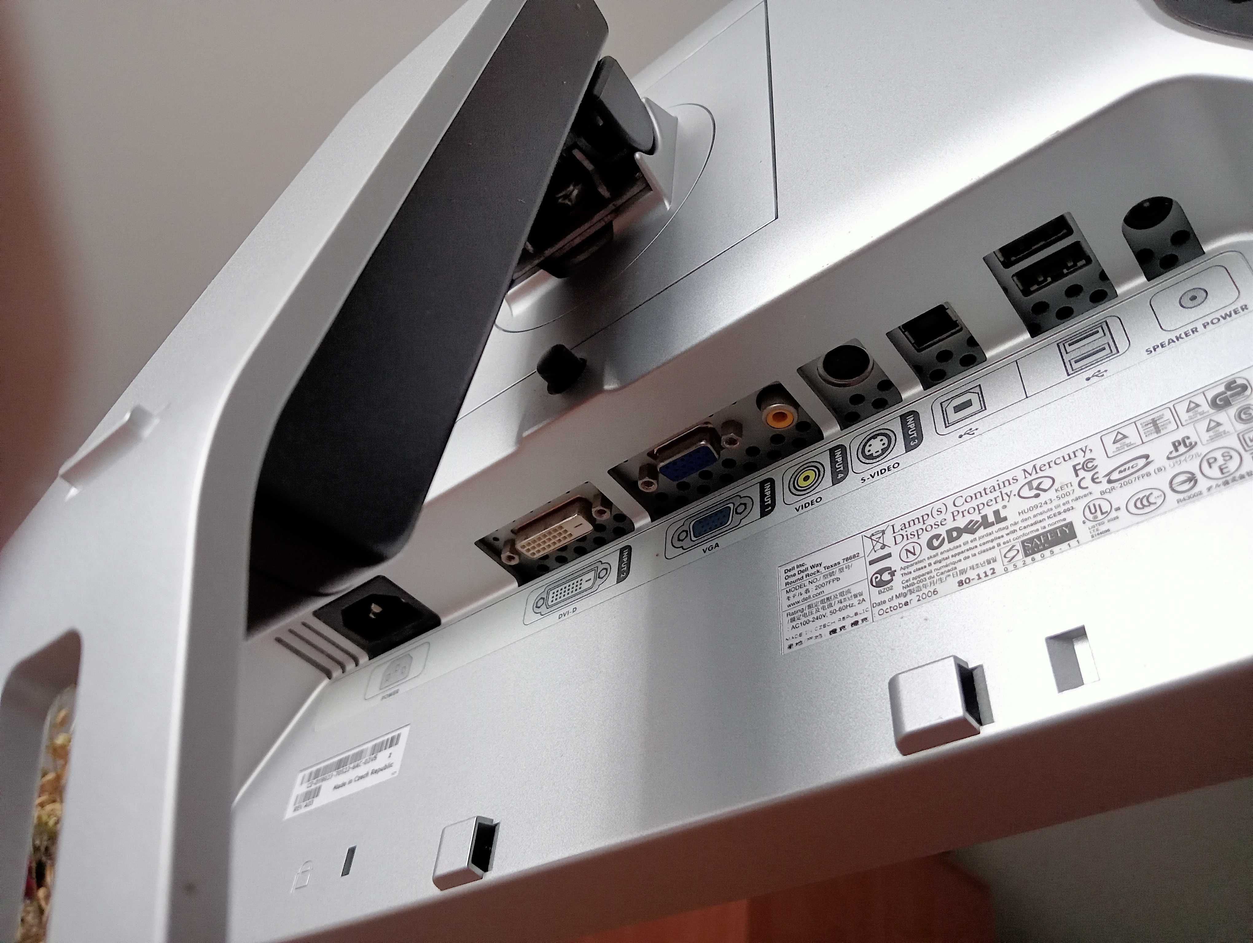 Monitor firmy Dell