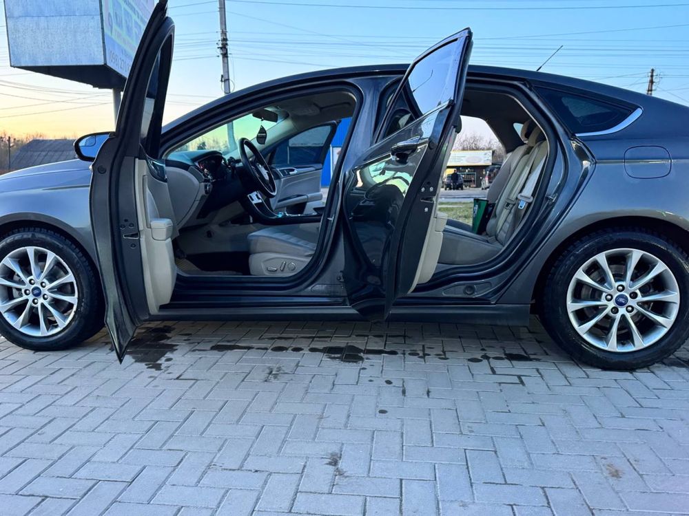 Терміново Ford Fusion 2016 • 2.5 Бензин • Автомат • РЕСТ
