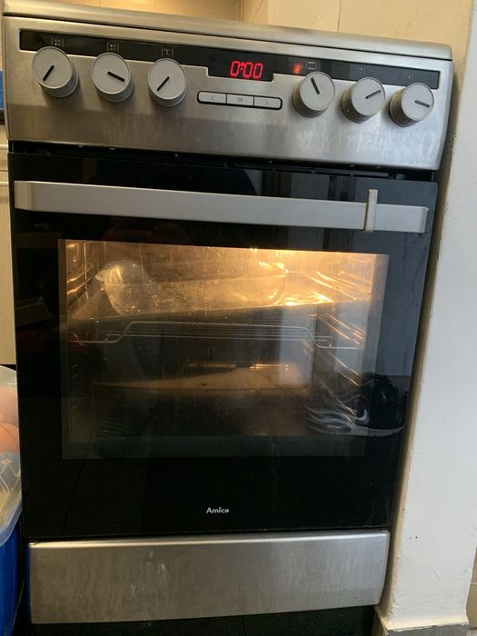 Amica A Klasa/Kuchnia Indukcyjna/Piekarnik/Elektryczna 400/230V