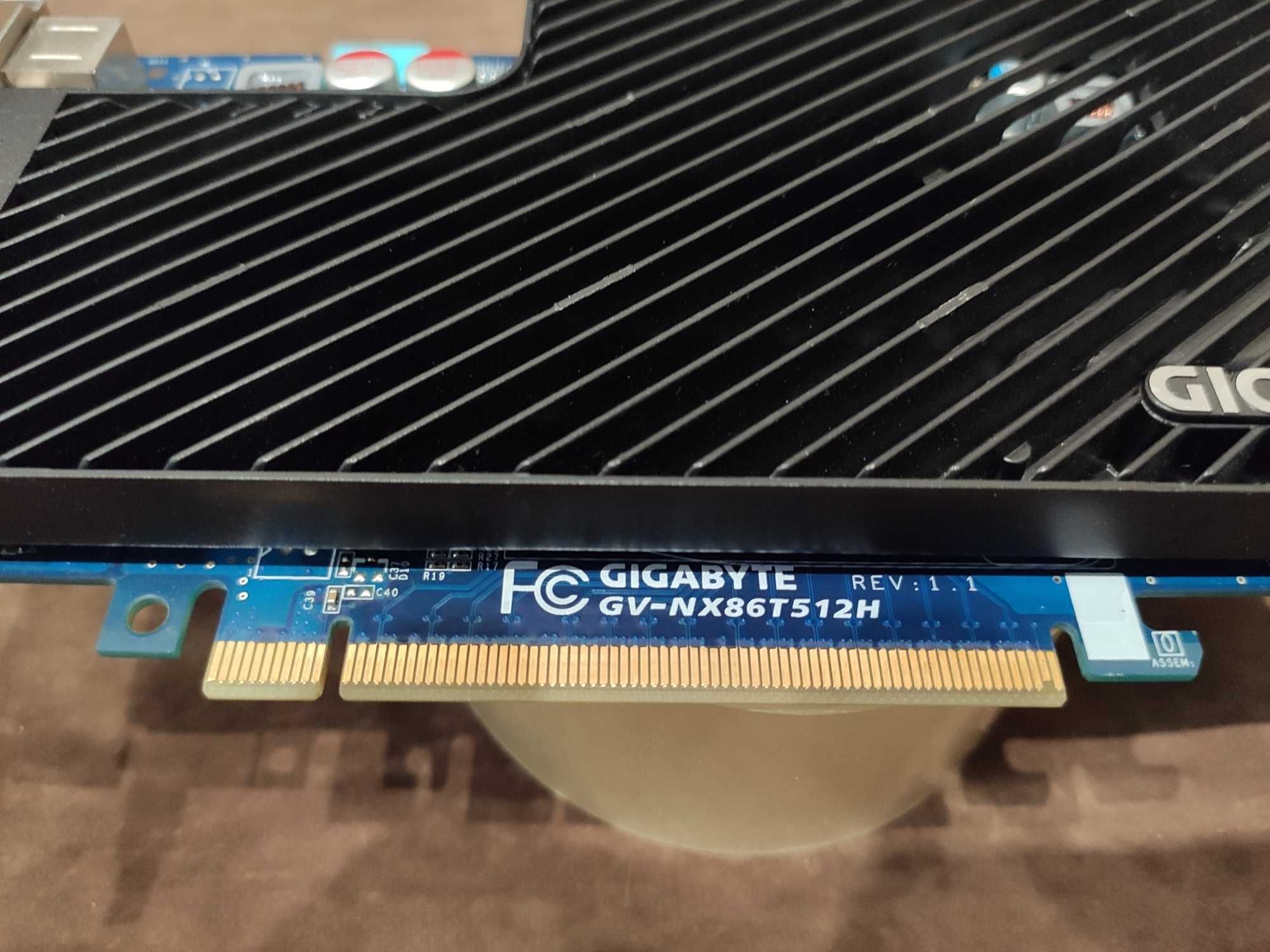 GIGABYTE GeForce 8600 GT 512MB DDR2 pasywna