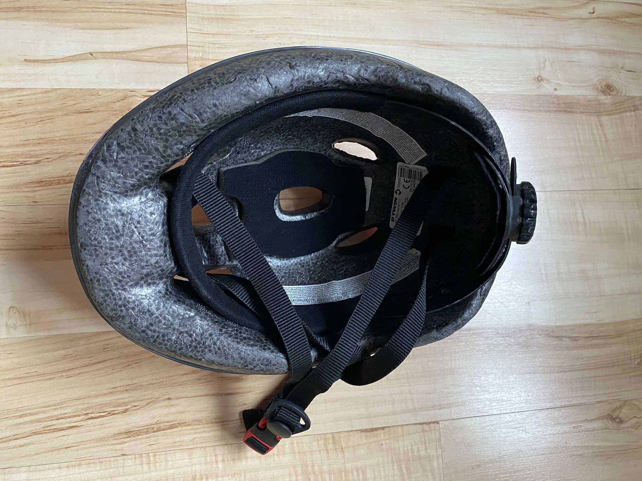 Kask dziecięcy/kobiecy różowy B-twin KH 300