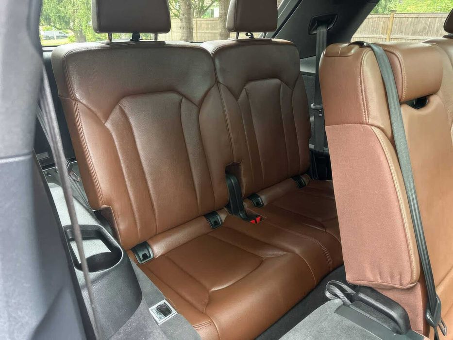 Audi Q7 quattro Premium Plus      2017