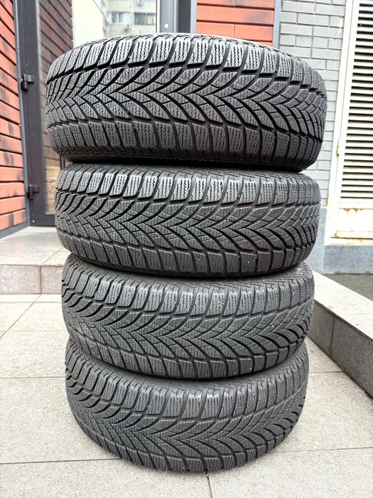 Goodyear Ultragrip Ice 2, 185/60/R15