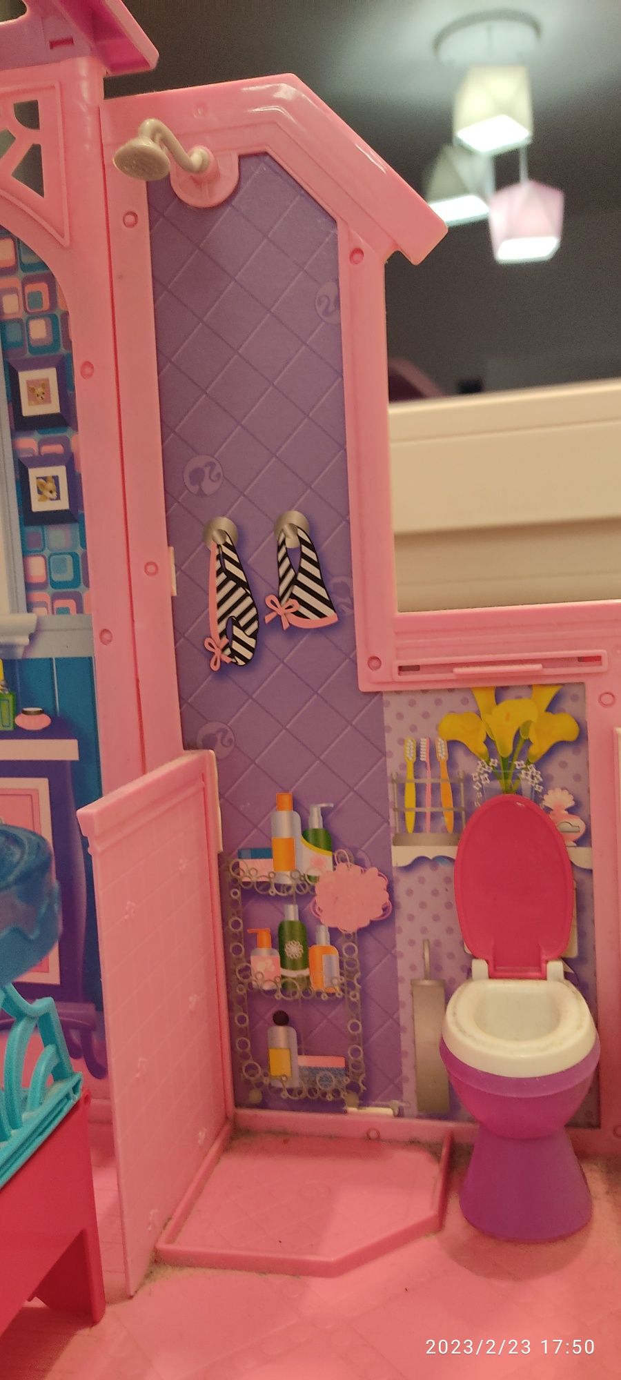 Domek Barbie mebelki szafa łóżko kuchnia
