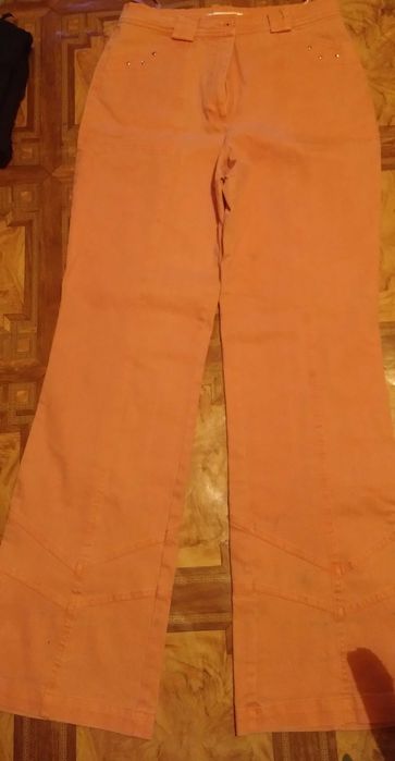 Джинсовые стрейчевые брюки женские оранжевые р.40
