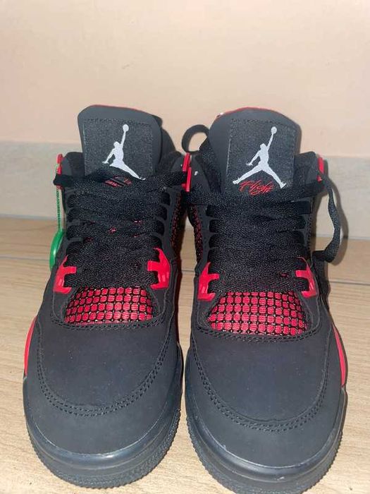 "Buty sportowe "Jordan_4_Retro_Red Thunder Rozmiar.42
