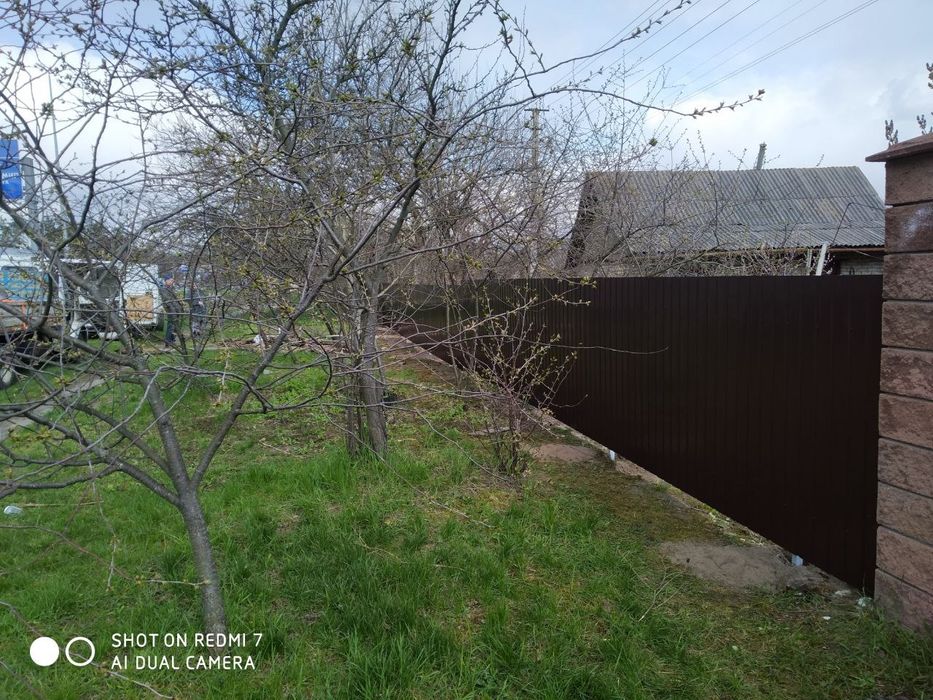 Паркани з профнастилу під ключ ворота відкатні ворота розпашні  забори