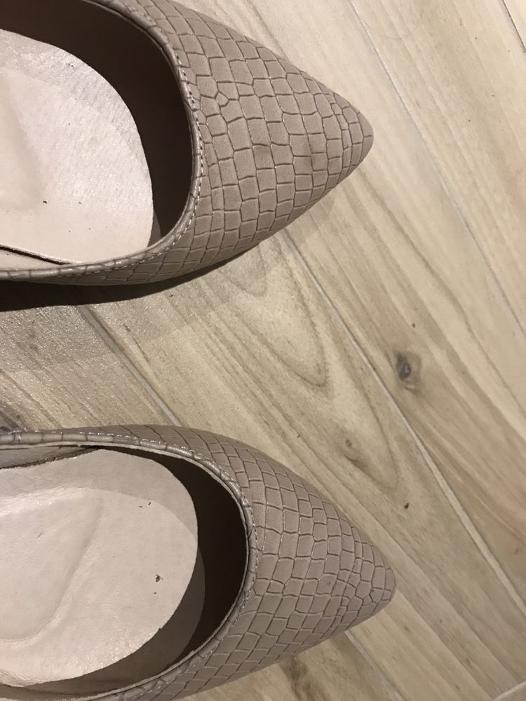 Buty Noevision Skora 39