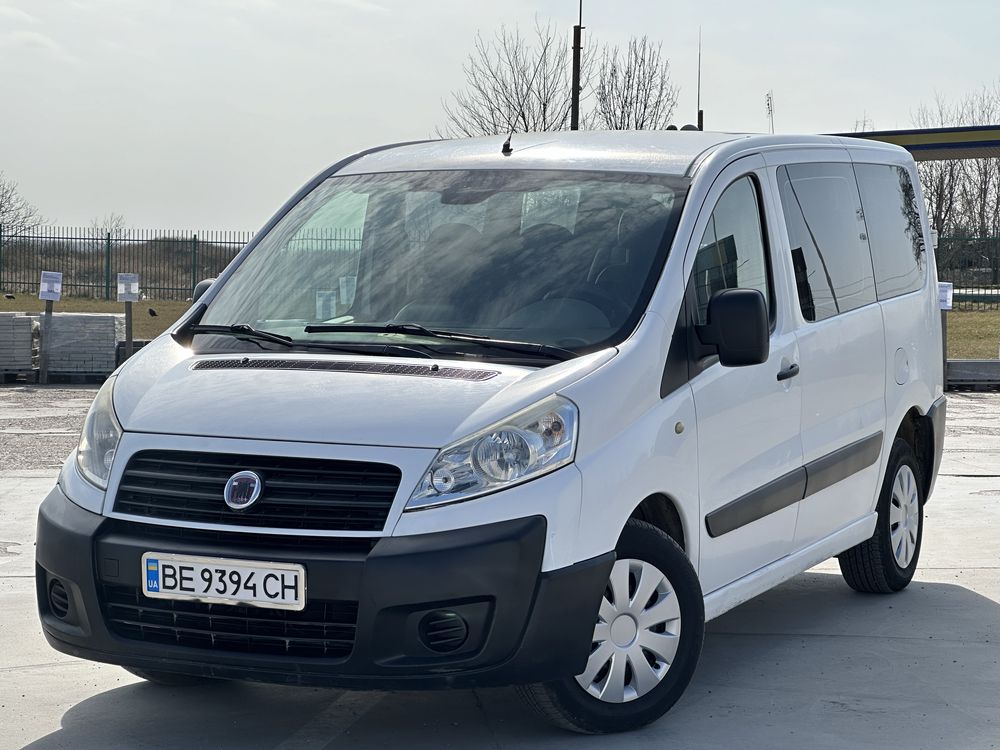 Fiat Scudo 2009 год. 1.6 дизель 8 мест