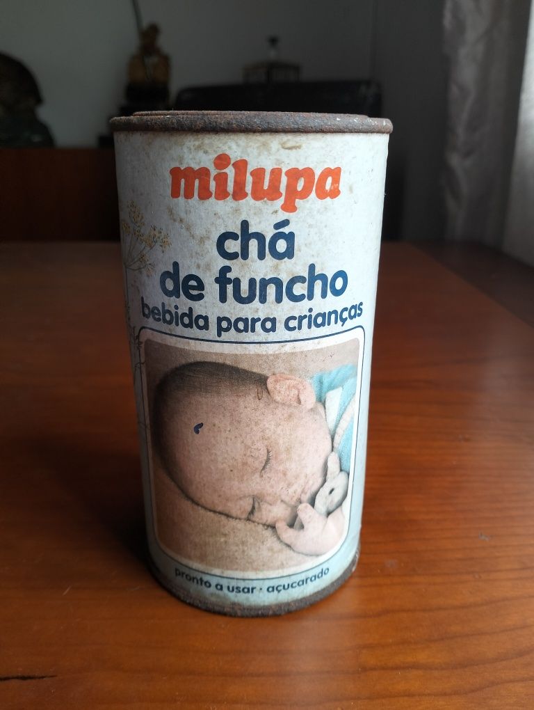 Antiga lata Milupa chá de funcho