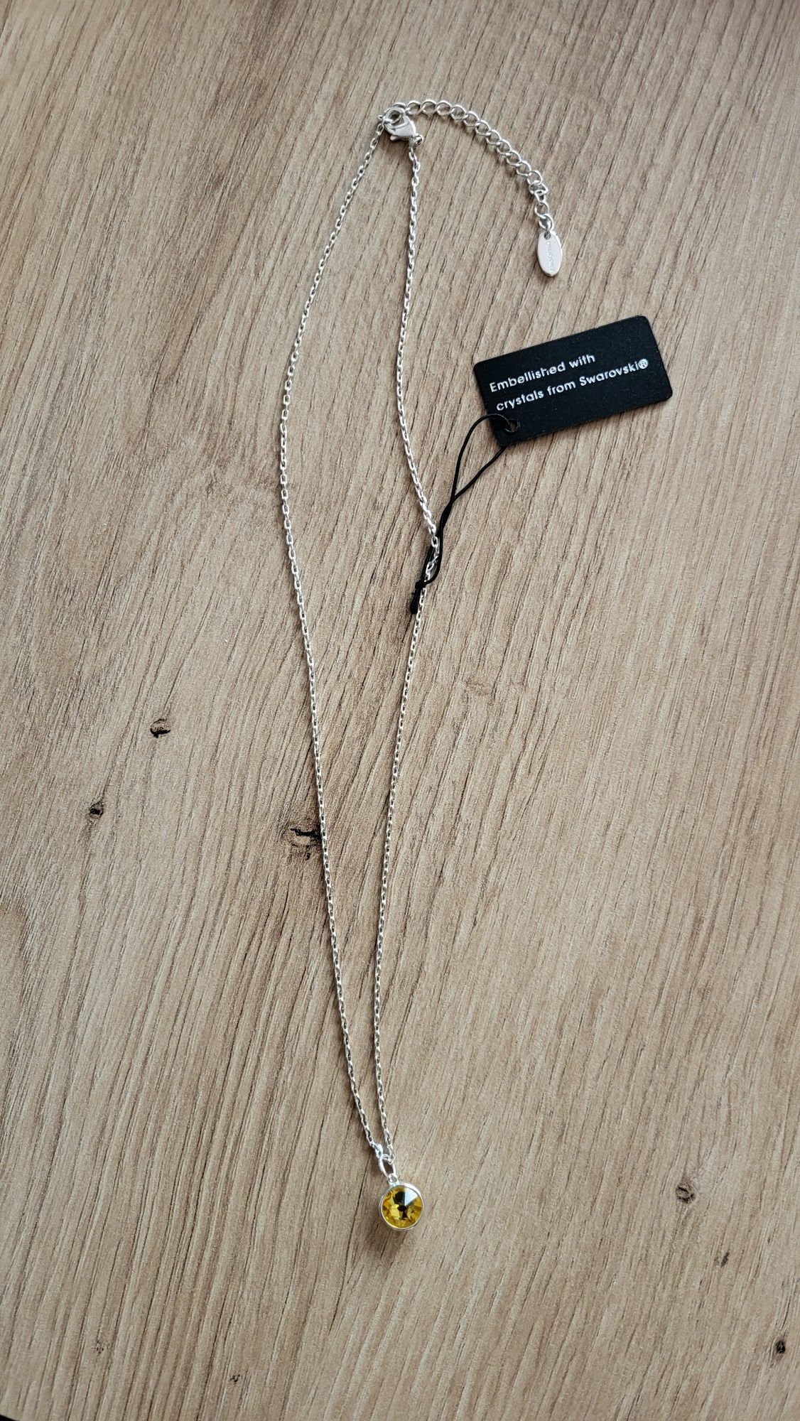 Naszyjnik z kolekcji Birthstone,  Swarovski, Philip Jones