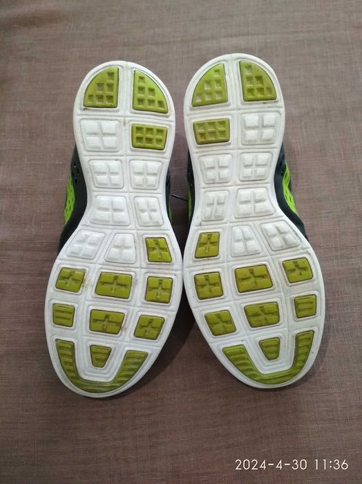 Кроссовки Nike Running Lunartempo 27-28 см стелька