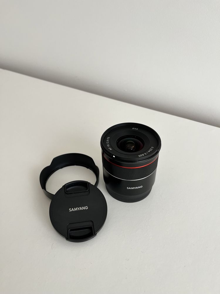 Samyang 18mm F2.8, encaixe Sony FE