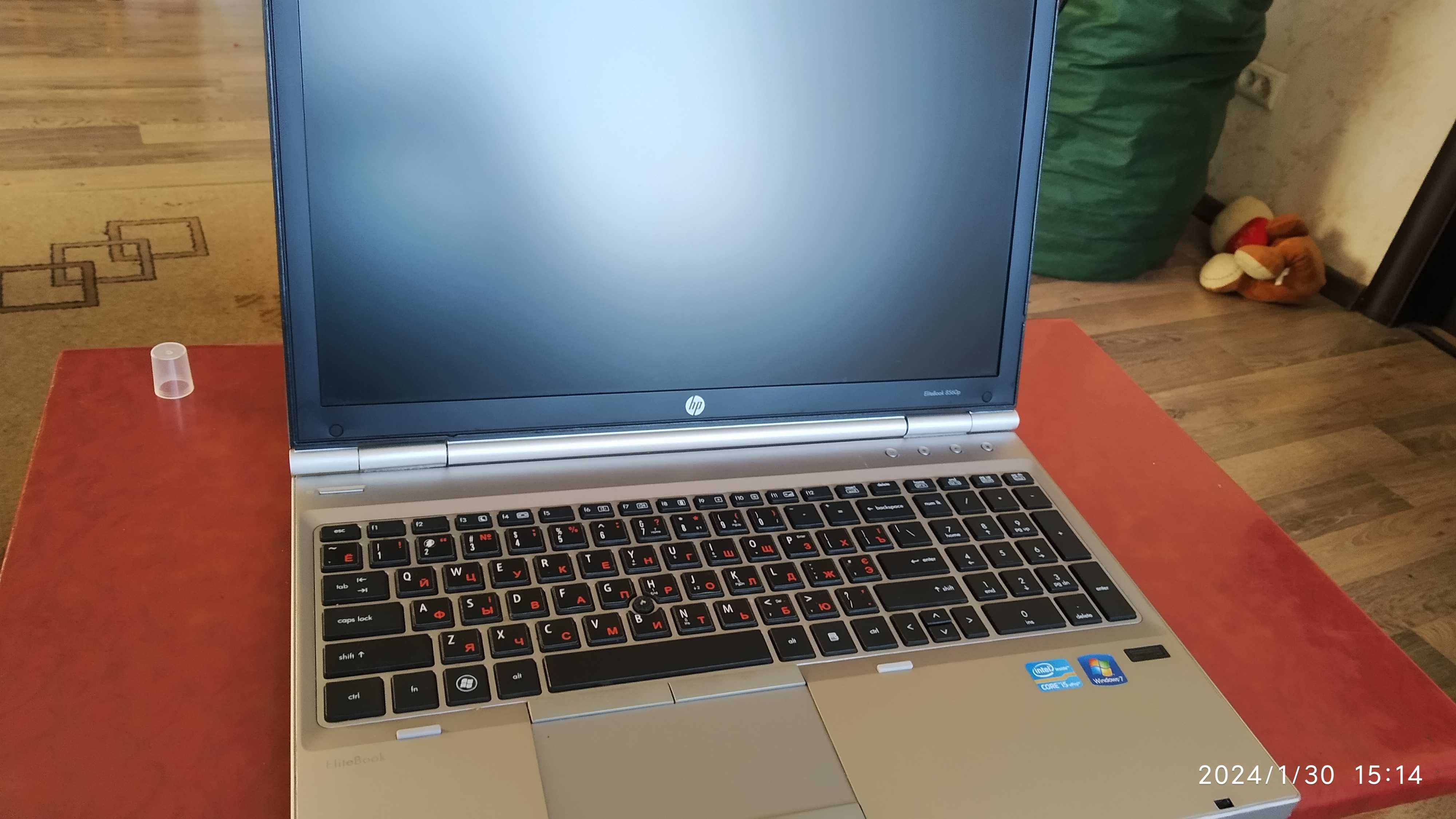 Ноутбук HP EliteBook 8560p