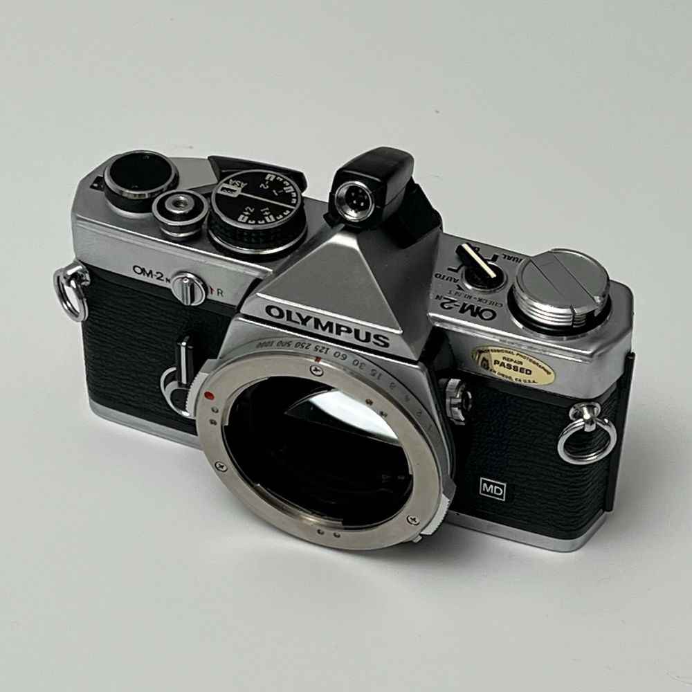 Olympus OM-2n body