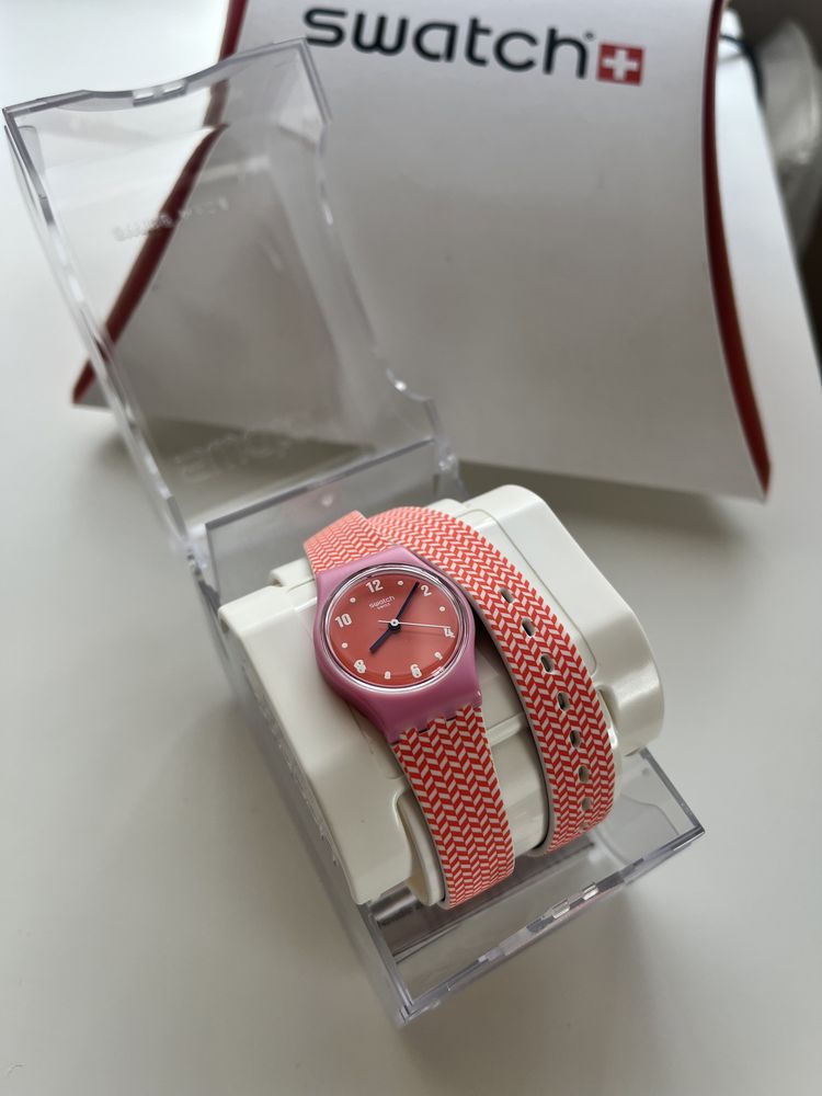 Zegarek swatch z kolorowym paskiem