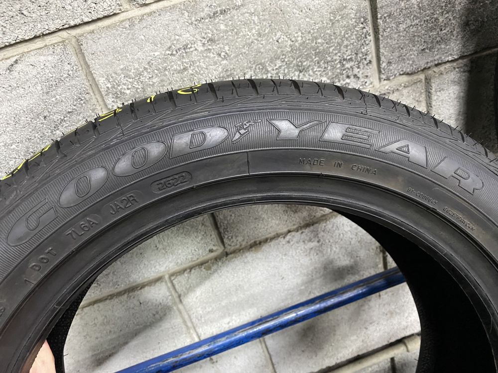 Літні шини 215/50 R17 (91W) GOOD YEAR