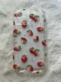 Case etui truskawki iphone 13 14