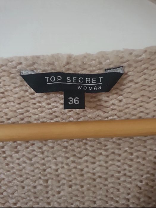 Beżowy sweterek Top Secret S/M