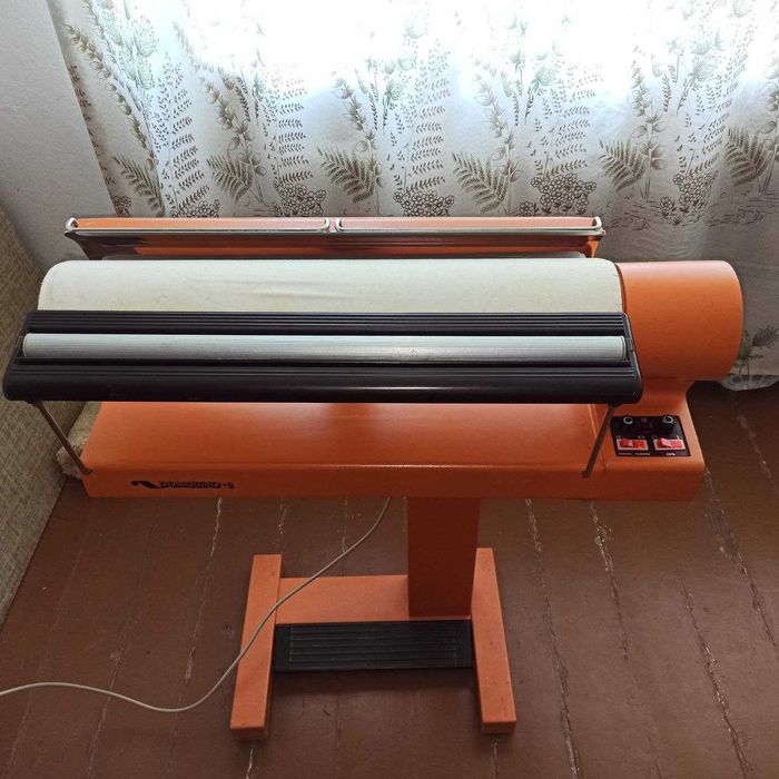 Прасувальна машина