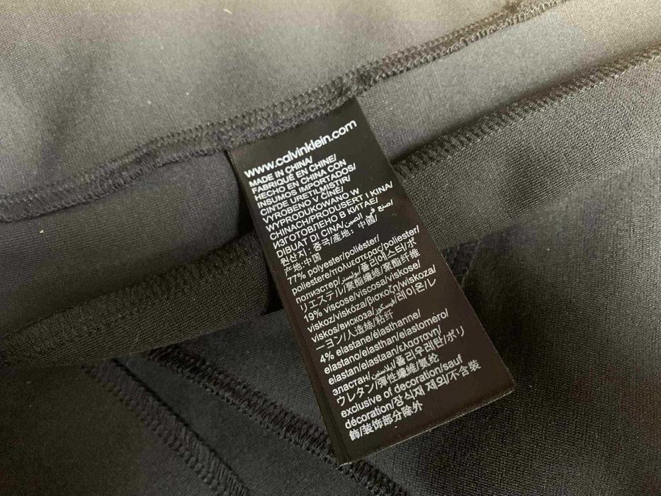 Spodenki Calvin Klein Jeans – czarne, eleganckie rozm. XS NOWE