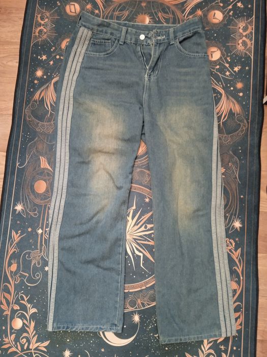 Джинсы широкие (M)
