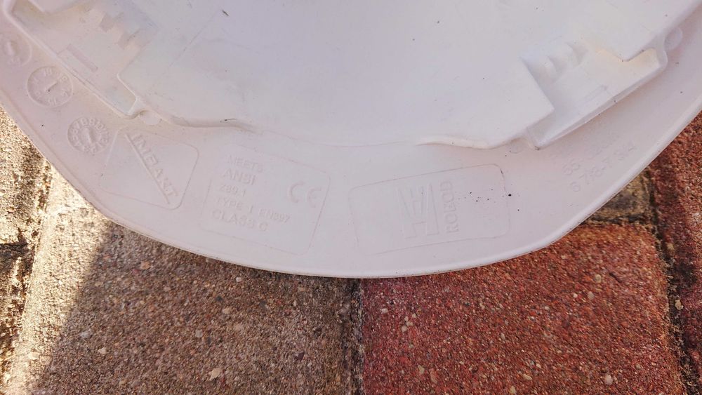 Kask ochronny (hełm) ROBOD IMPAKT biały