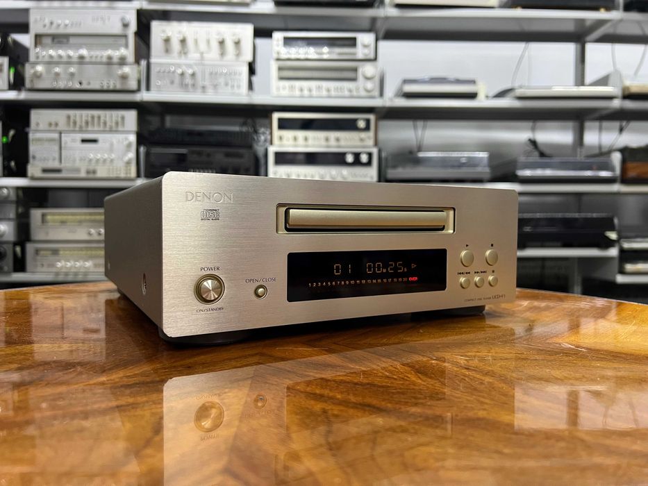 Odtwarzacz płyt CD Denon UCD-F1, Audio Room