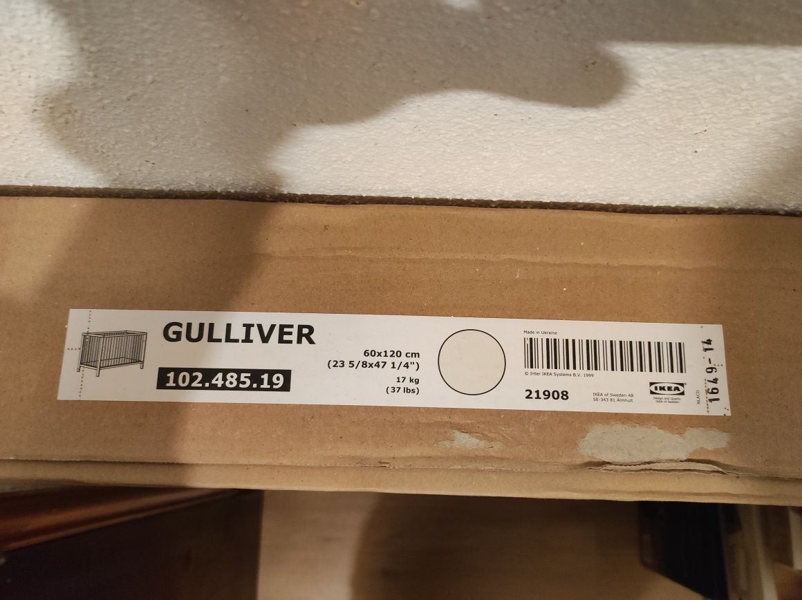 Berço Gulliver IKEA branco com colchão viscoelástico