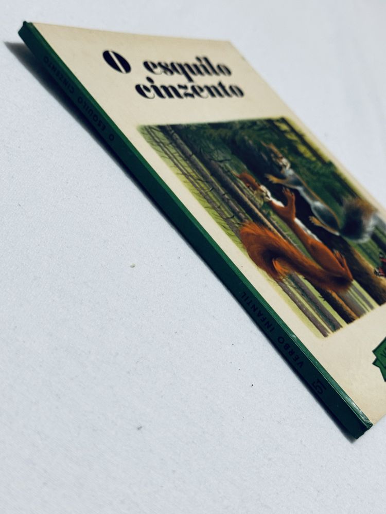 O esquilo cinzento (Nº 51)  da colecção Anita