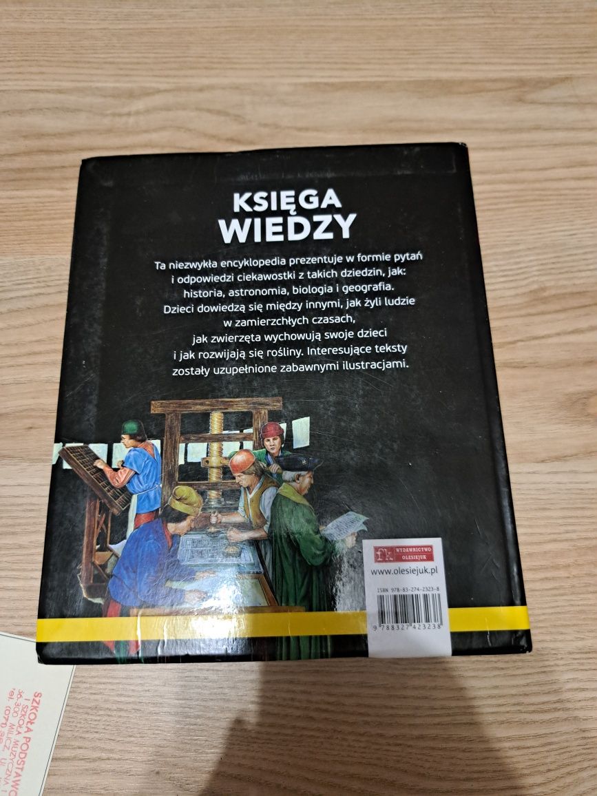 Księga wiedzy. Ciekawe dlaczego.