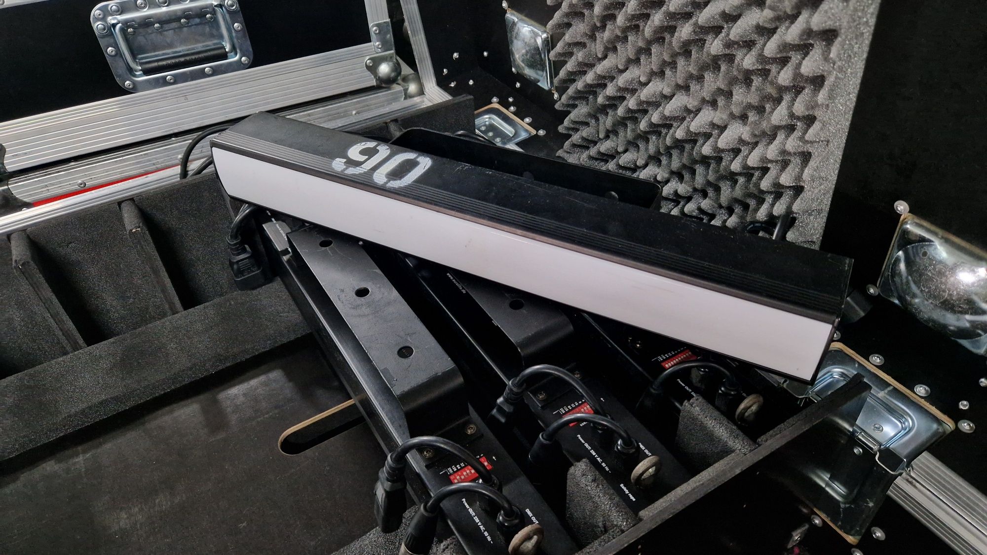 20 x Eurolite Pixel Bar 16 DMX