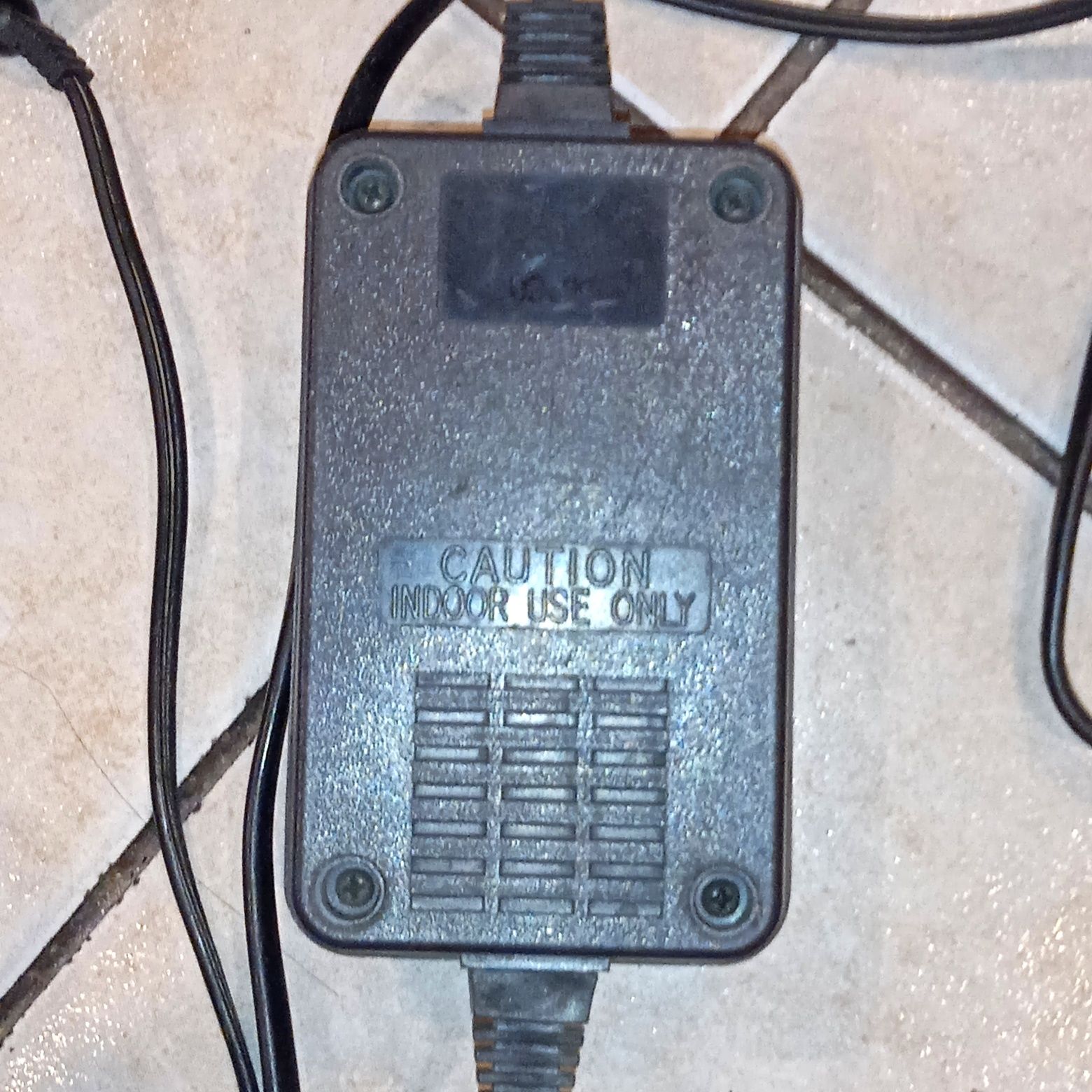 Zasilacz Samsung KNE 1418. 14V , 1800mA. Oryginał.