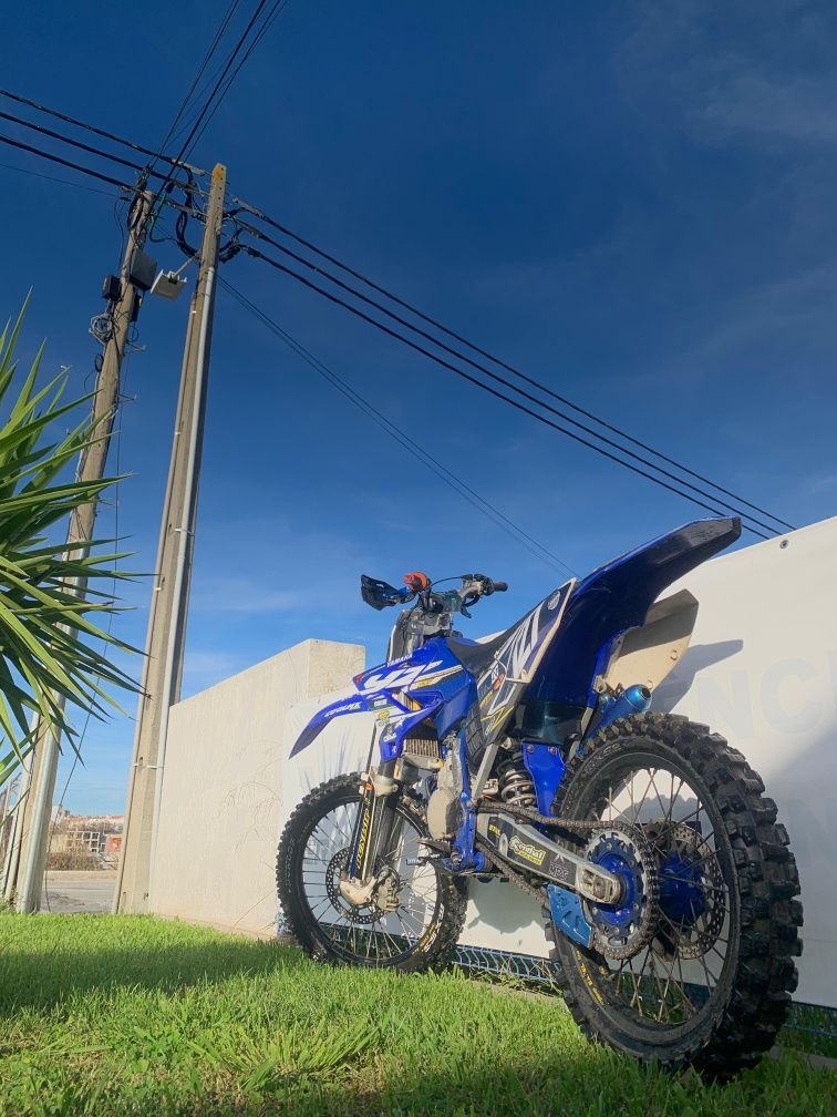 Yz125 de 2003 com 16h