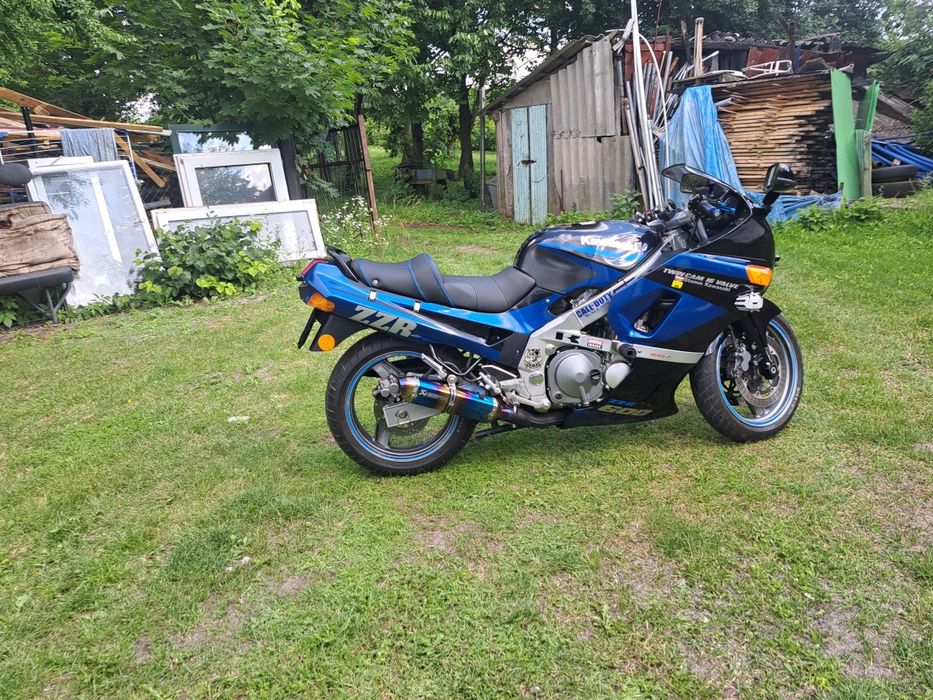 Kawasaki ZX 600 zarejestrowany